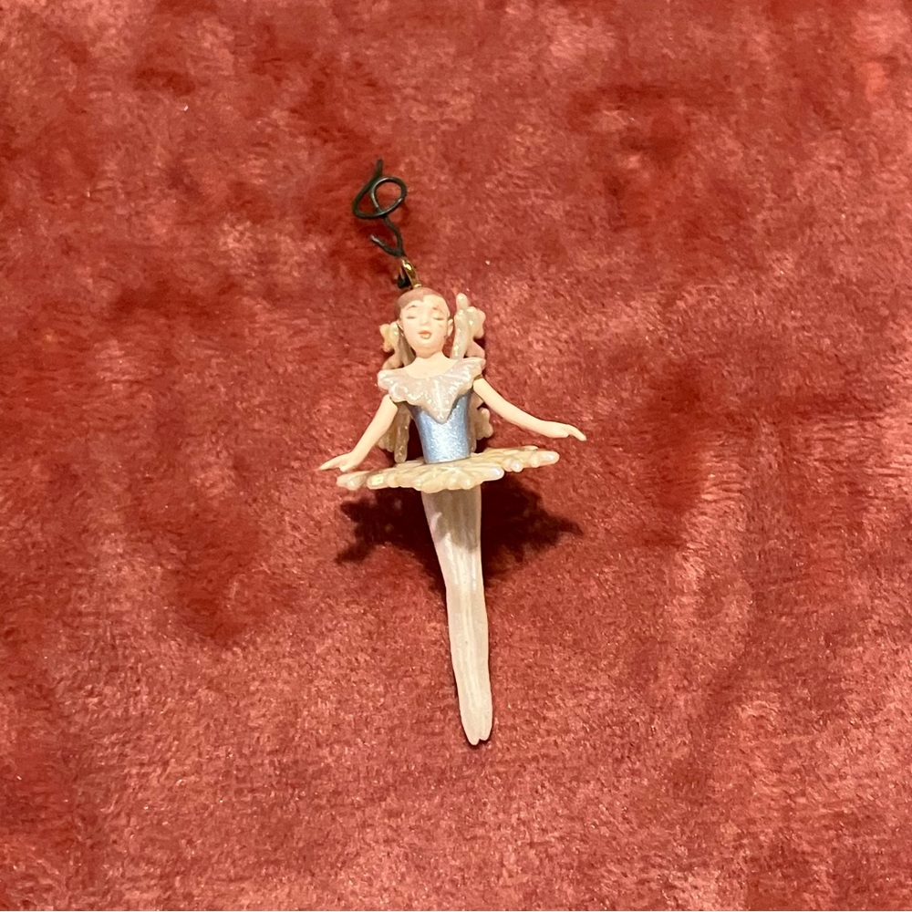 Hallmark Keepsake Miniature Snowflake Ballet Ornament
